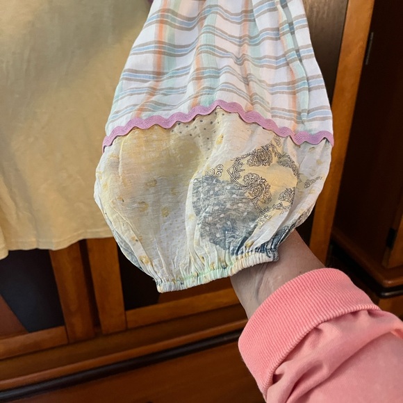 NWTEasel Yellow Panel Top w/Pieced Plaid & Floral Fabric Sleeves w/Pink Rickrack - Picture 10 of 16